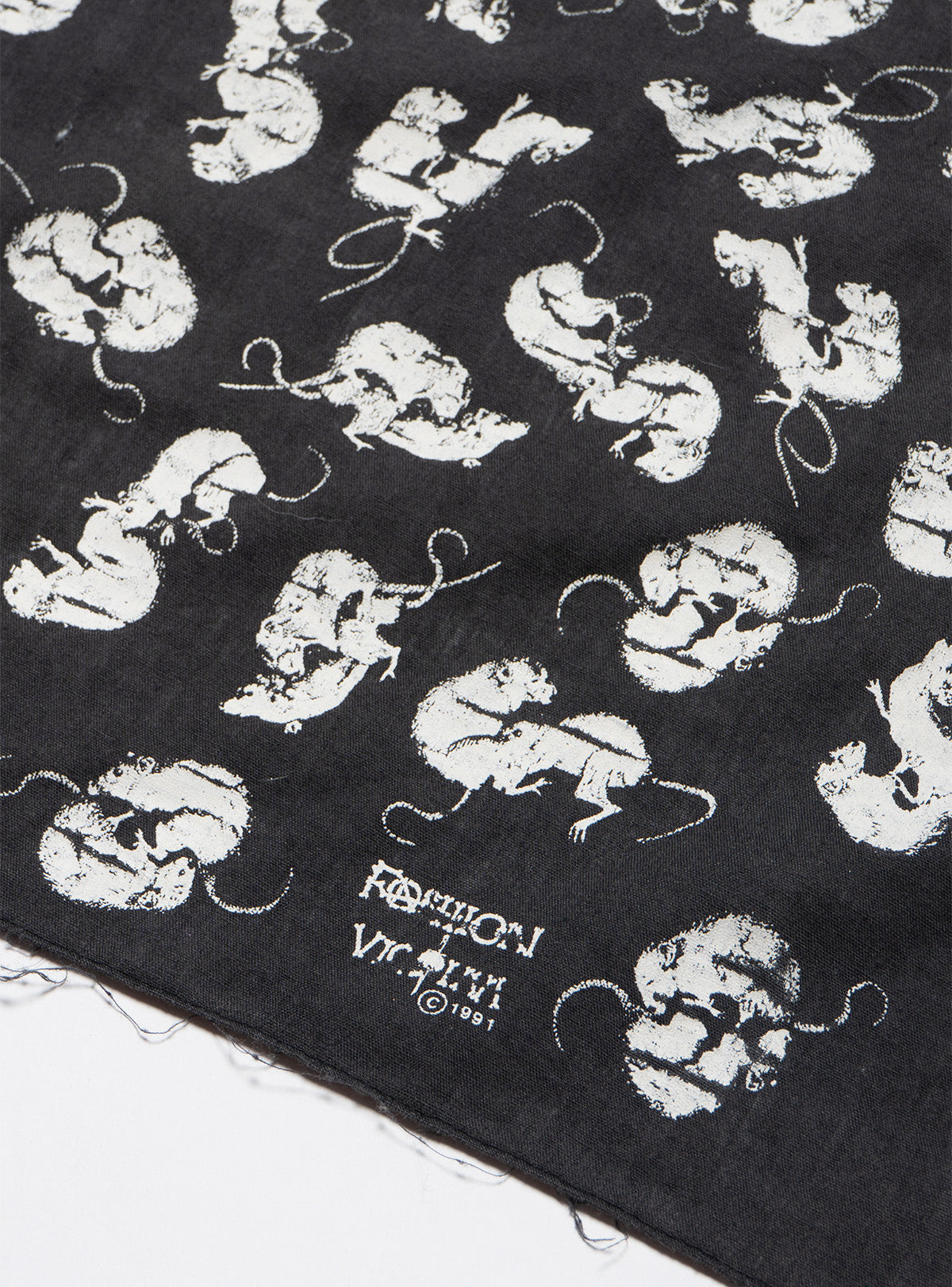 Vintage Fashion Victim Rat Bandana